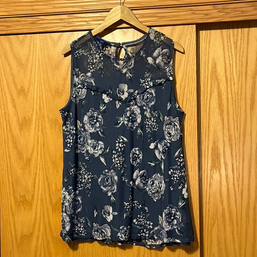 3/$20 Apt 9 Sleeveless Blouse